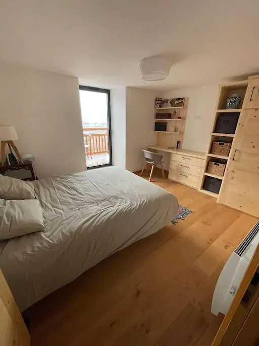 アパート レ・デュー・アルプLe Sarana : 75M2, Calme, Belle Vue Avec Terrasse.アパートメント フランス